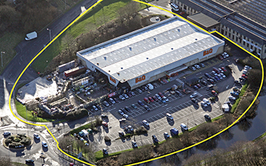 Stand-alone DIY store adjacent to M65, junction 12.